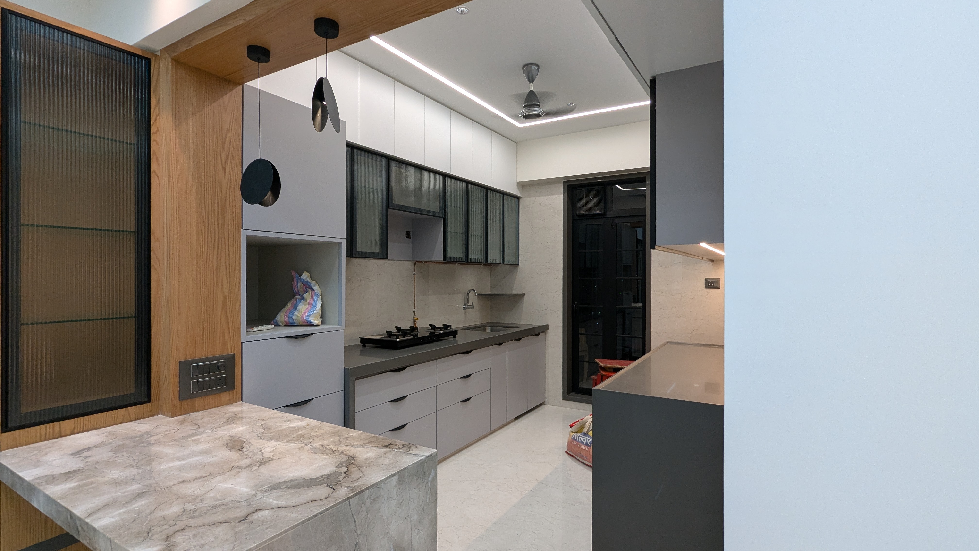 Contemporary Modular Island Kitchen by Aarav Enterprises